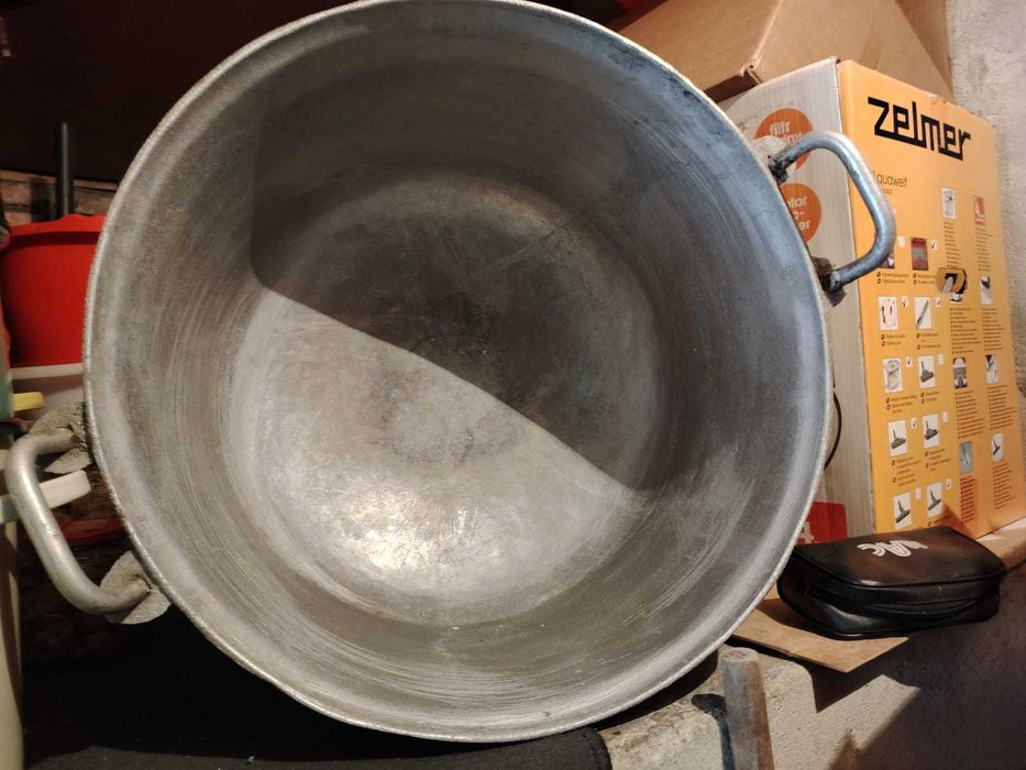 Ceaun din aluminiu