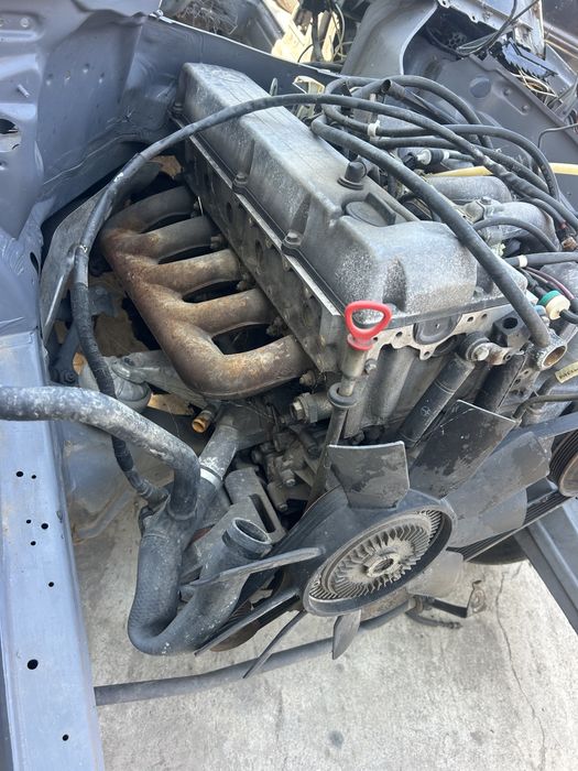 Двигател с кутия