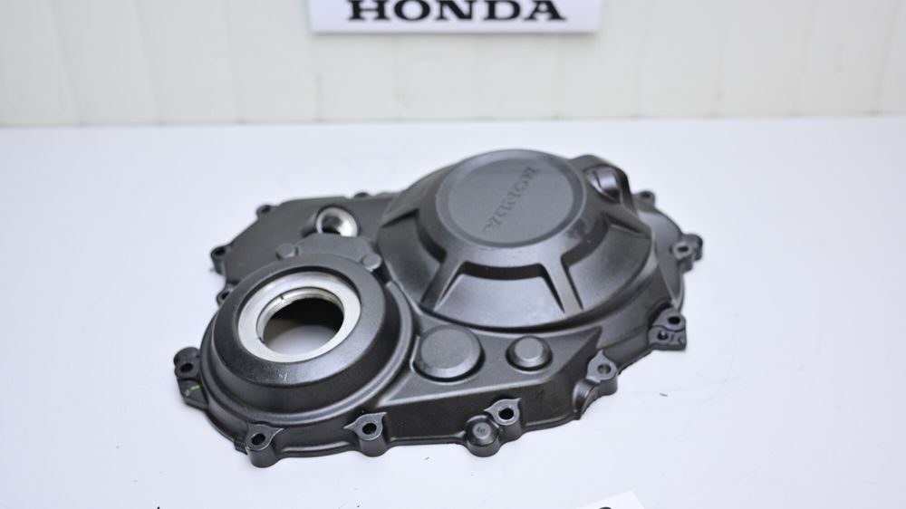 Capac Motor Ambreiaj OEM Honda CB 650R CBR650R 2023 - 2024