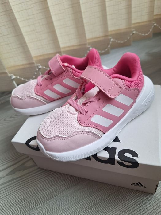 Маратонки Adidas