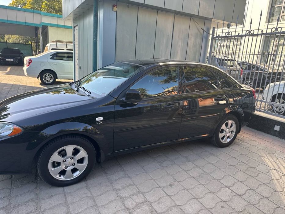 Gentra 3 poz sotila 2021 qora
