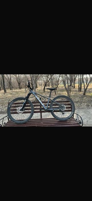 Продаю giant talon 1 2025