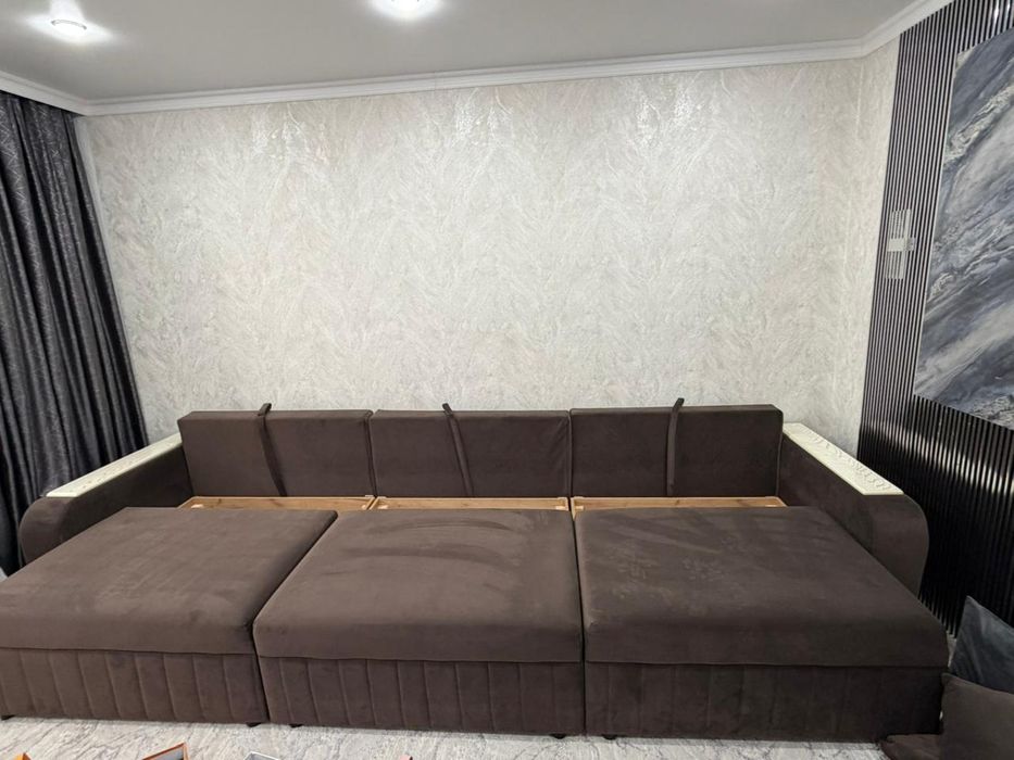 Продам диван 3.2м