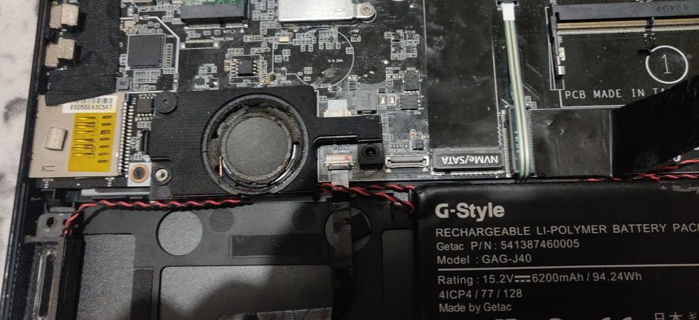 defect/piese laptop gigabyte i7 8th gen +gtx video