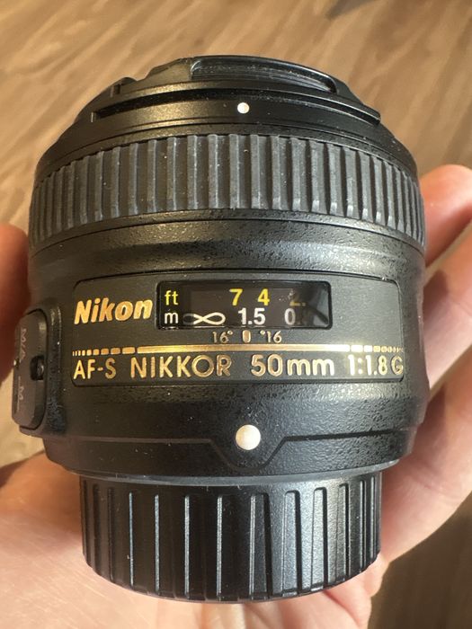 Vând obiective Nikon - Nikkor 50mm - Tamrom 70-300mm tele-macro