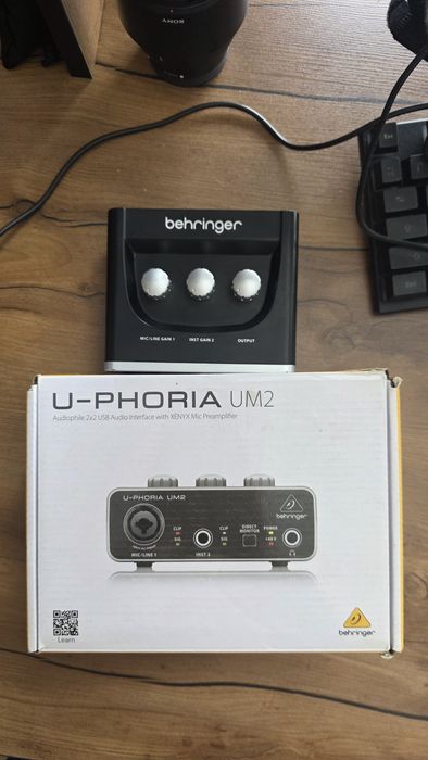 Профессиональный  студийный свет Aputure LS C120d II.