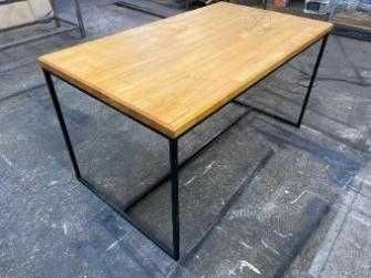 Стол в стиле LOFT с массивной деревянной столешницей