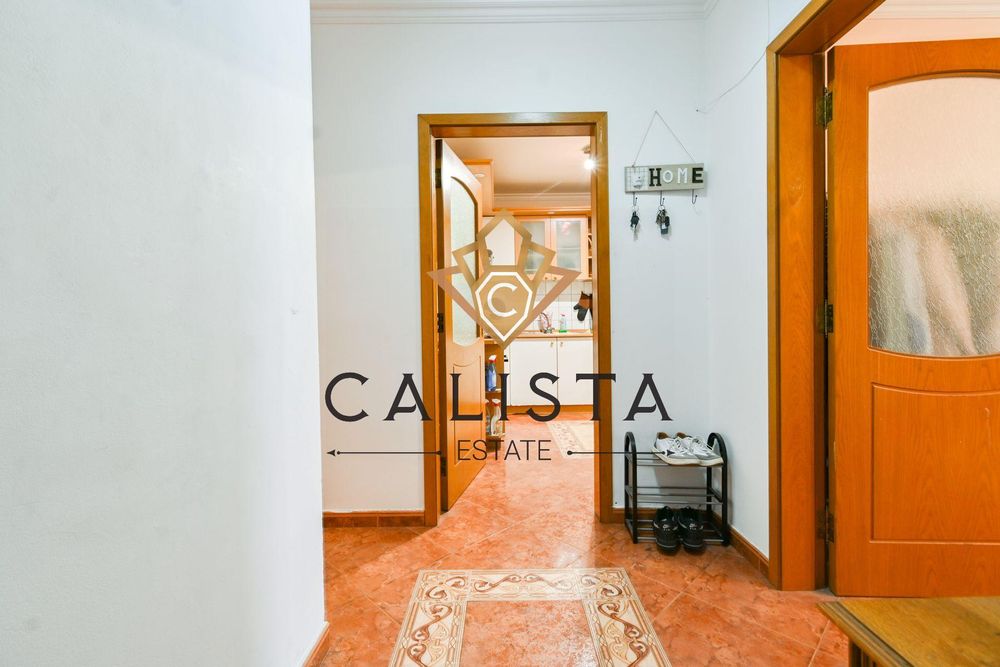 Дава се под наем Тристаен апартамент в София, Банишора - 120 кв.м за 896.58 € - Снимка #5