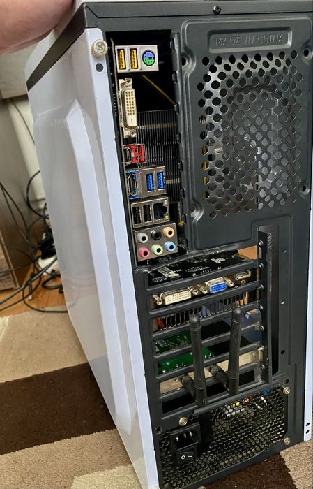 Vand PC Gaming i5-6400, 16GB RAM DDR4, SSD + HDD, GTX 550 Ti, Wi-Fi