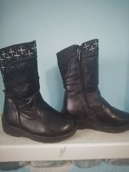 Продам Зимние сапожки