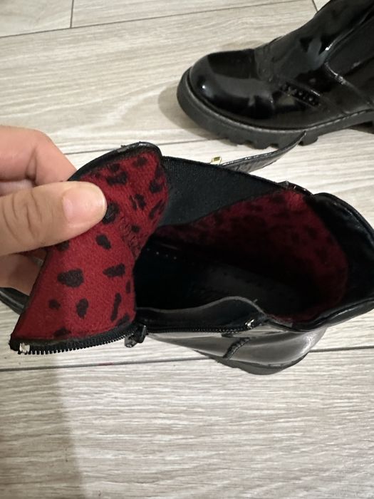 Демисезонная обувь на девочку