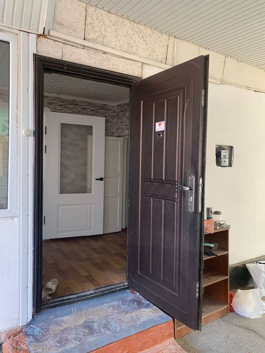 Пластик терезе темір есік сатылады