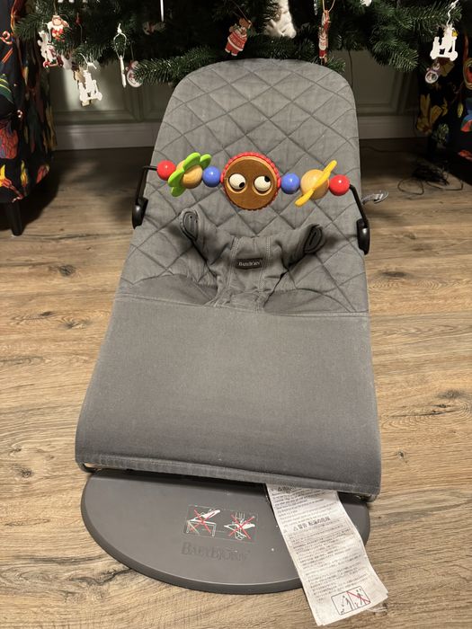 Baby bjorn bouncer