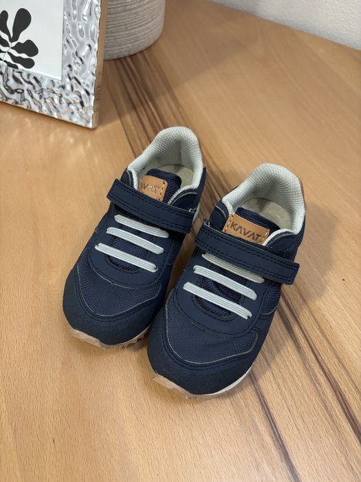Sneakers Kavat marime 27