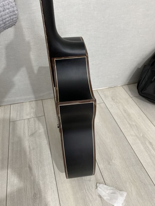 Продается гитара в отличном состоянии