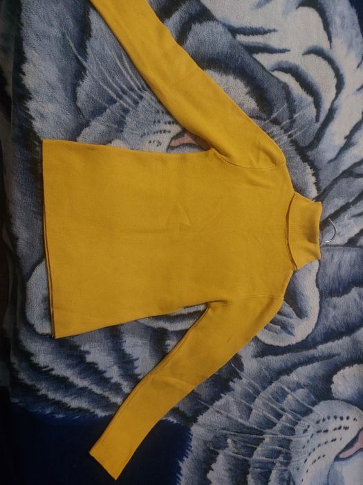 Тёплый свитер. Женский. От 13 до 17 лет