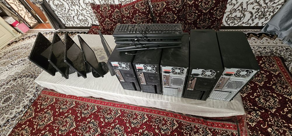 Kompyuterlar donasi 100$