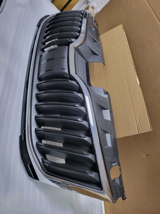 Решетка радиатора Skoda Octavia A7 рестайл