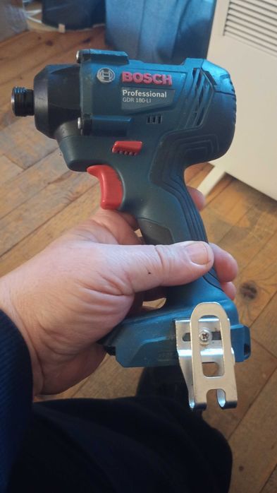 Ударен Винтоверт бош