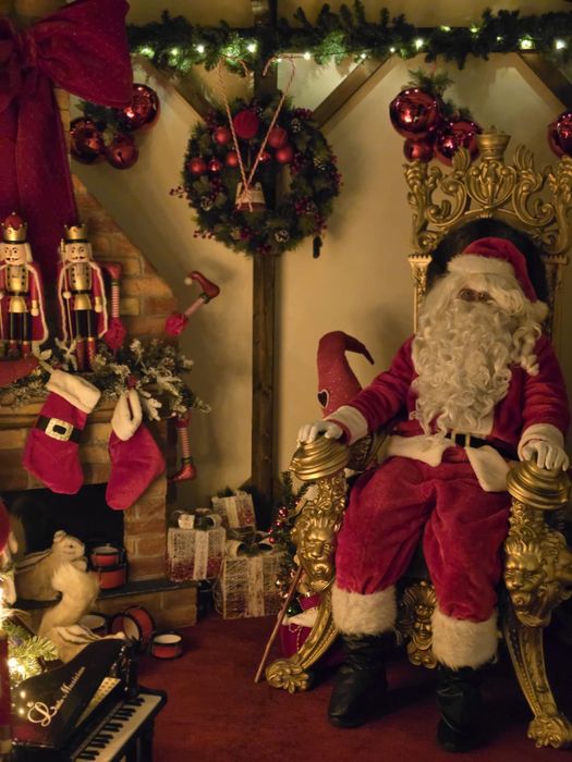 Mos Craciun de inchiriat!