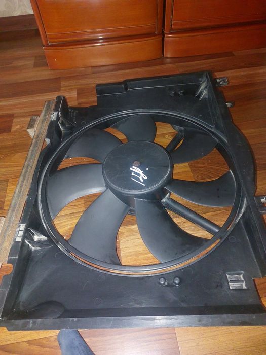 Вентилятор охлаждения w202, w210