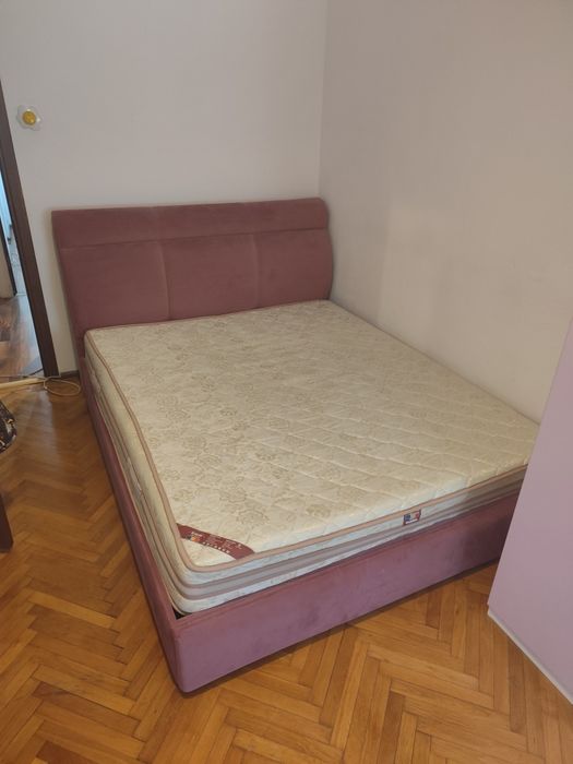 Vând mobila și electrocasnice