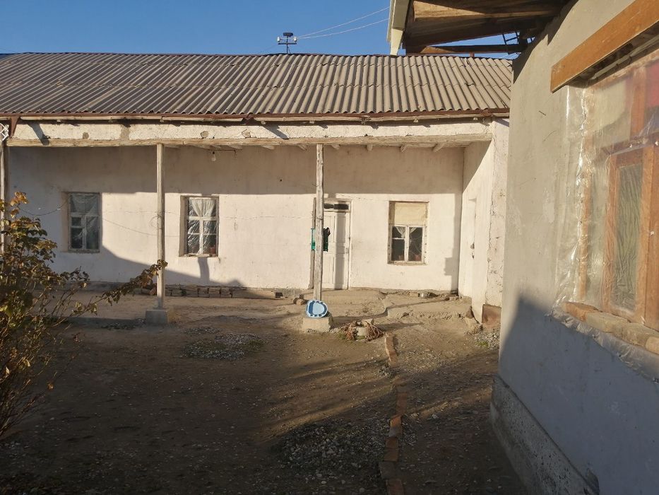 Иштихон туманида ховли сотилади