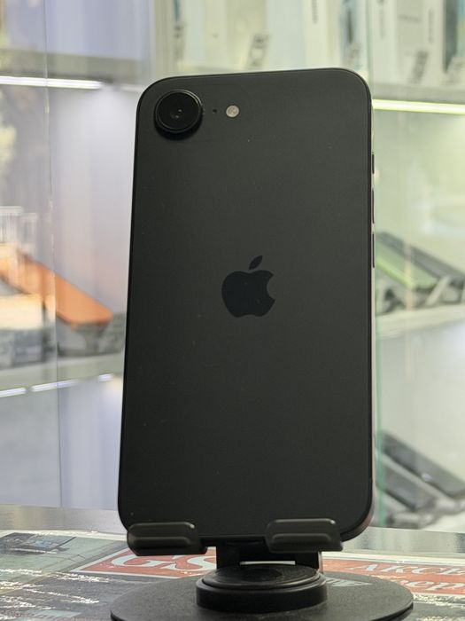 Iphone 16e 128Gb