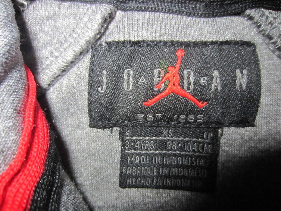 Bluza trening Jordan Nike Air,masura 3-4ani,poliester,ca noua