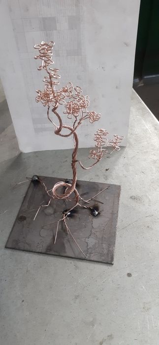 Vand flori de metal.copaci din fire