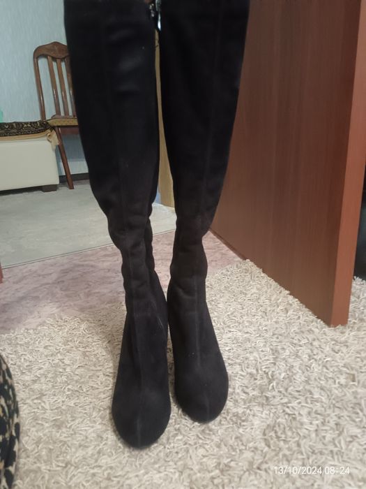 Продам сапоги зимние замшевые
