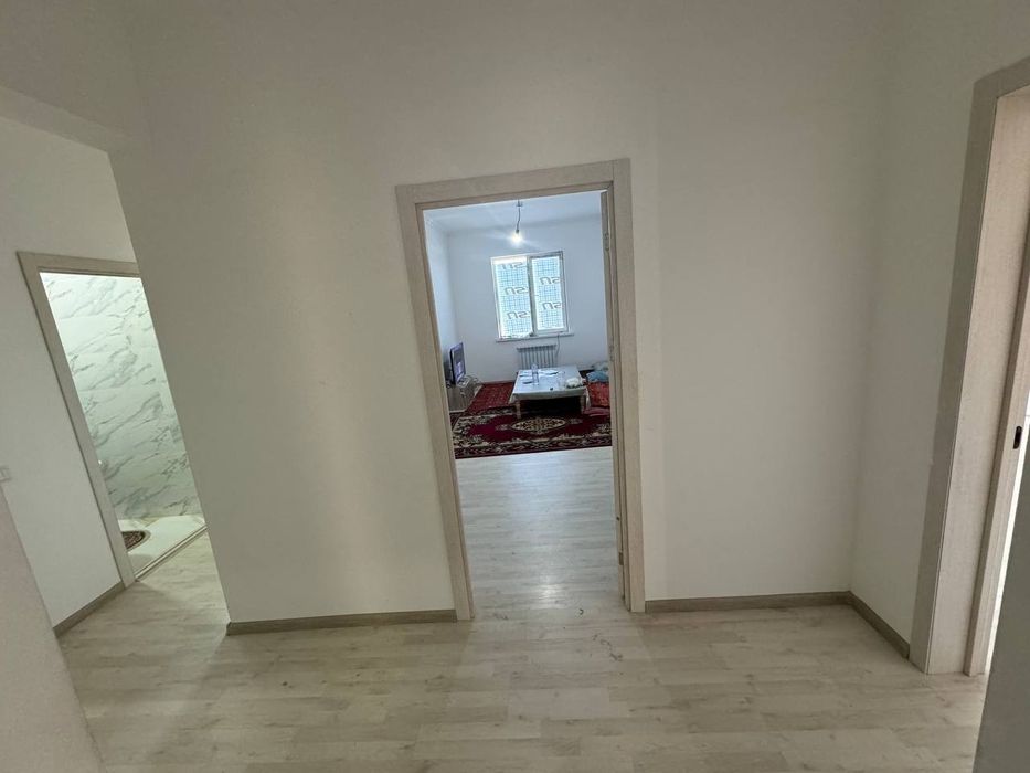 Srochno sotiladi Sputnik 16a 2/15/16. 65 kv