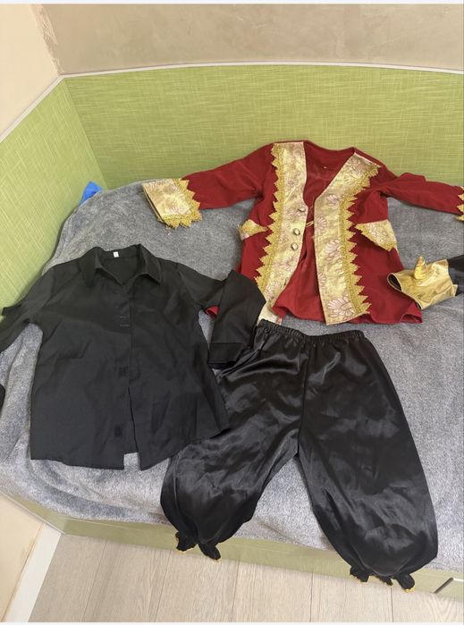 Костюм деда мороза и кавалера