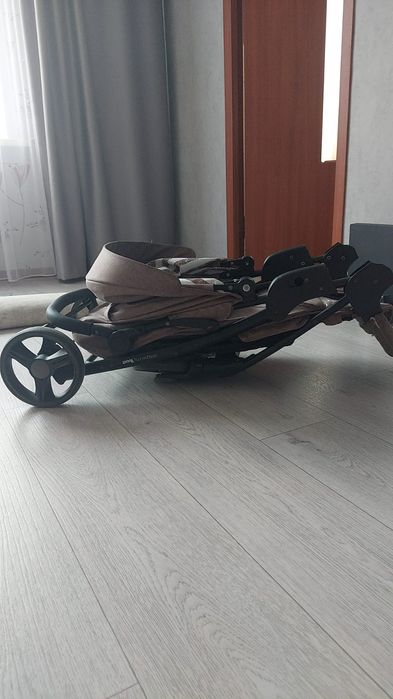 Продам детскую коляску