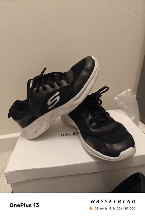 Продаю skechers оригинал