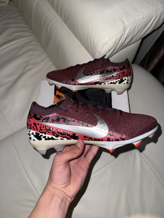Ghete Fotbal Nike Air Zoom Mercurial Vapor 16 Elite marimea 42