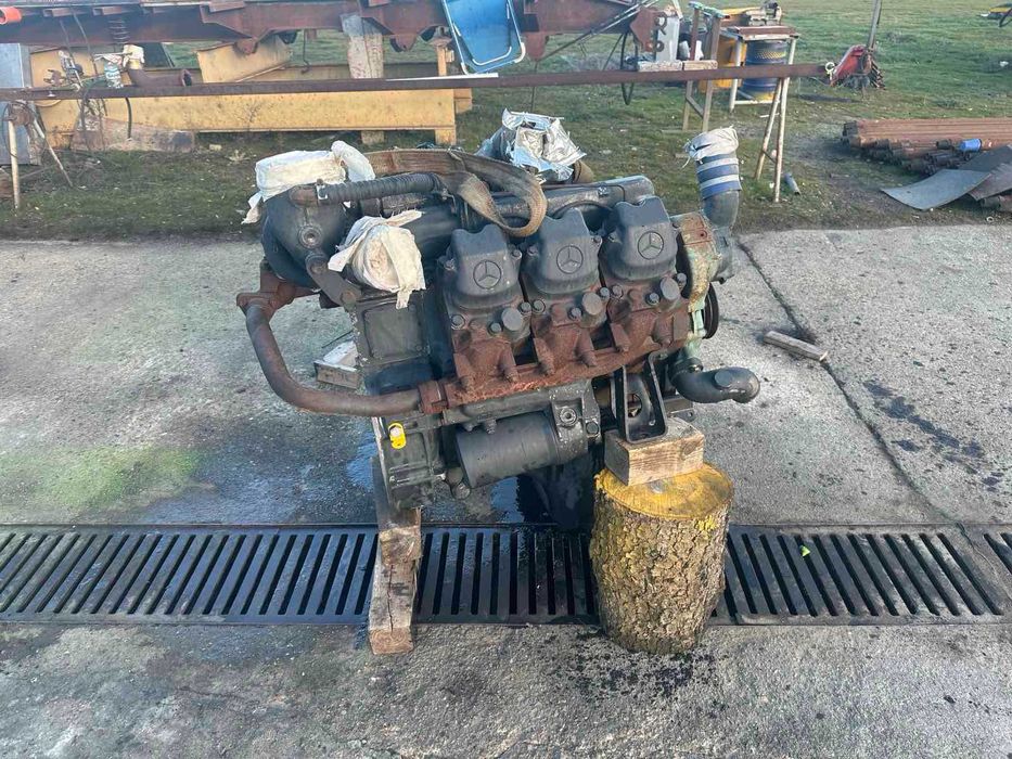 Двигател Mercedes OM441 LA 224KW 1800/min