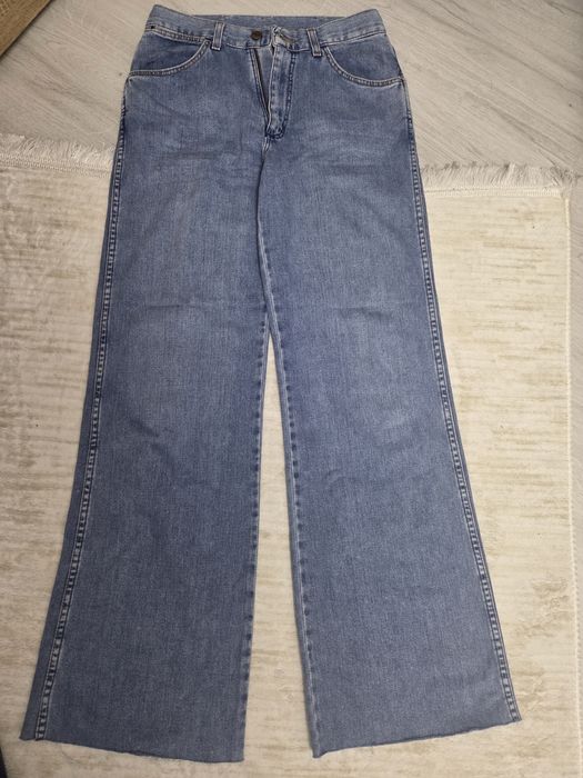 Blugi damă evazați