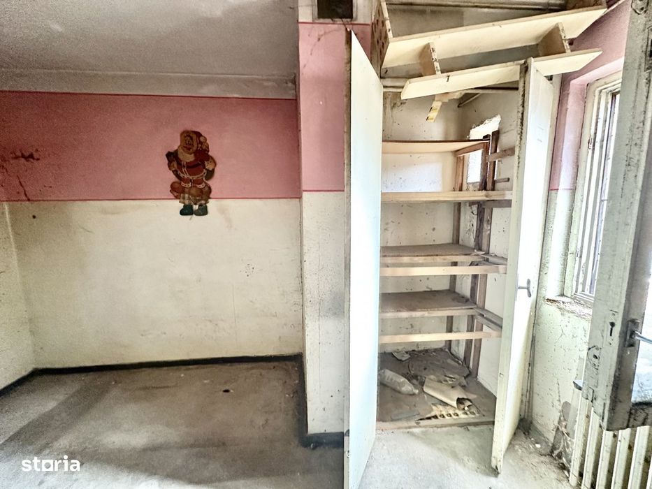 Apartament decomandat cu 3 camere si potential excelent – Zona Soare