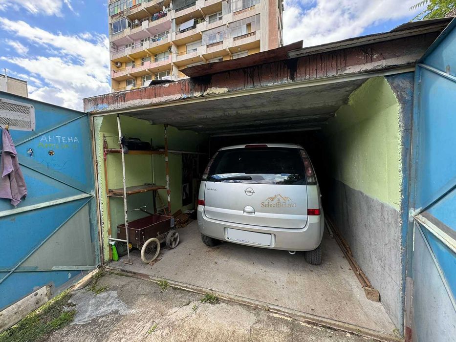 Продава се Четиристаен апартамент в Горна Оряховица - 110 кв.м за 719 €/кв.м - Снимка #12