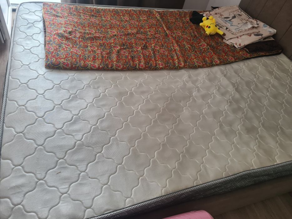 Отдам даром матрас