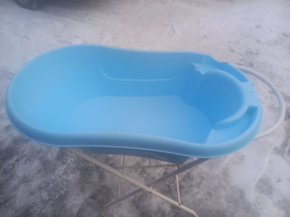 Продам стойка для ванночки+ванночка