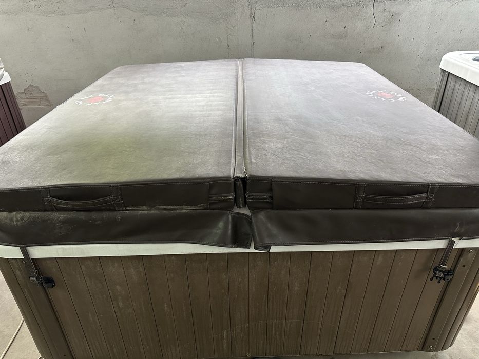 Джакузи градинско 5 места ,  86 джета покривало 2 метра