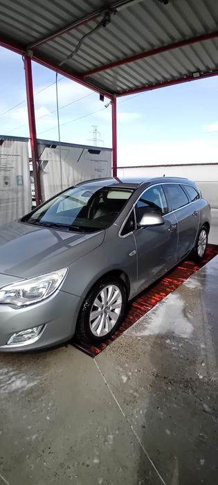 Opel Astra J Sports Tourer 1.7 CDTI 125 CP – 2011 – Euro 5