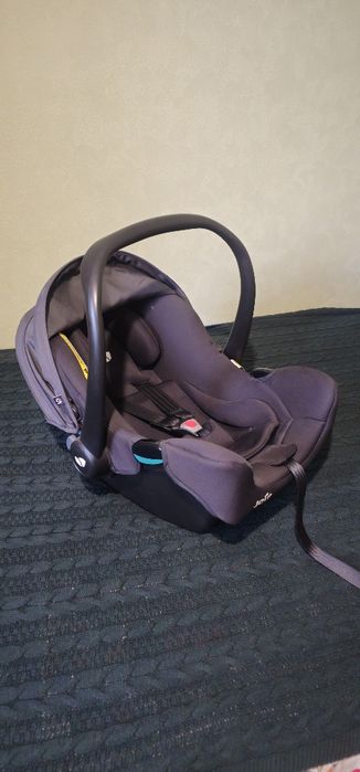 Люлька для новорожденных в авто Joie i-Snug 2