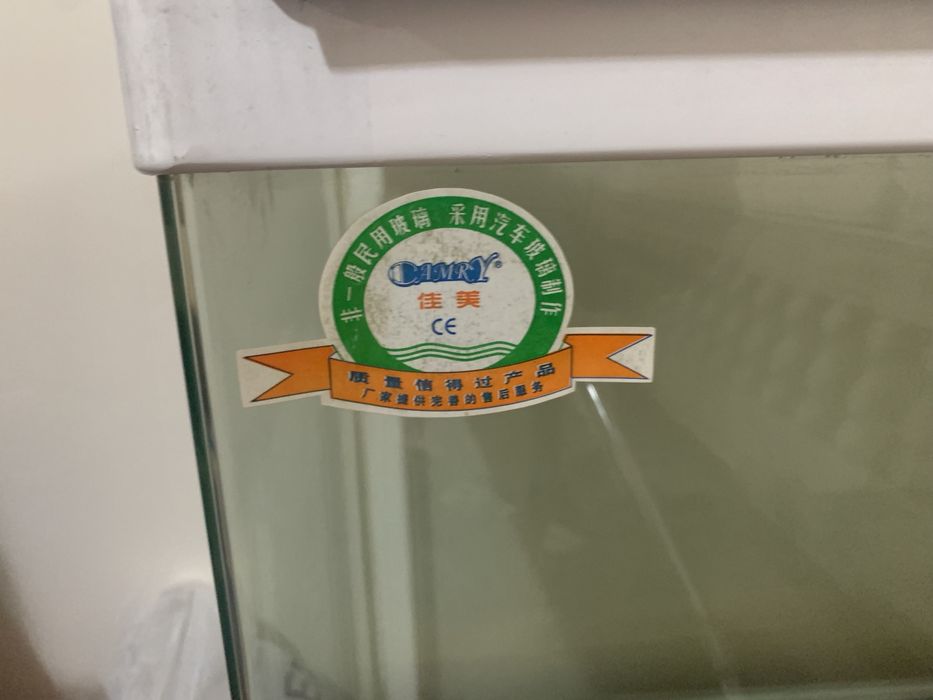 Аквариум для рыб в отличном состоянии