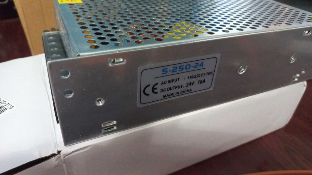 Блок питания 220/24 Вольт 6А-10А;   220/5 Вольт 6 А