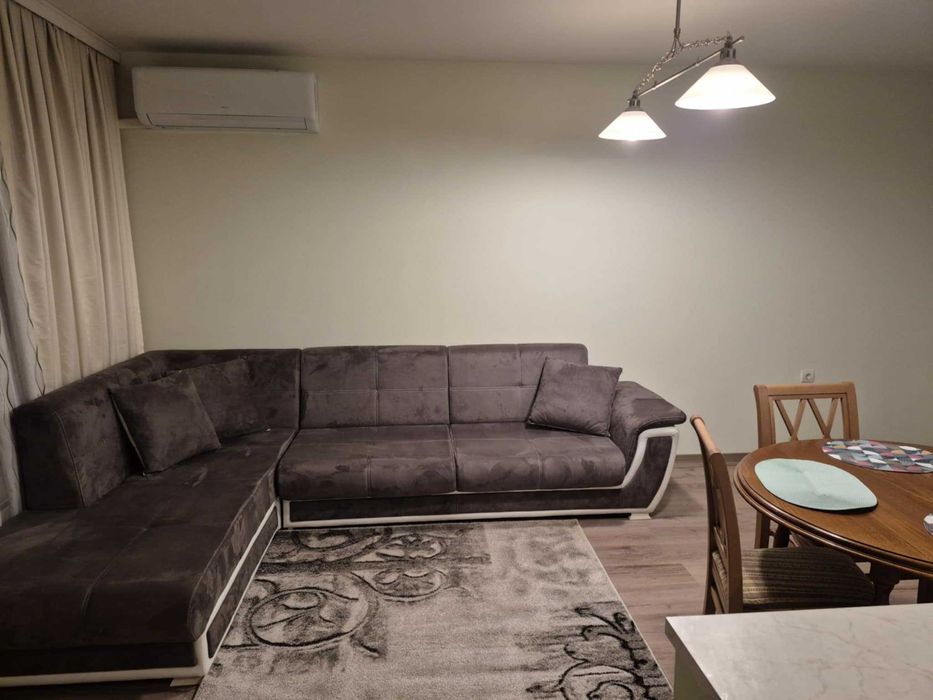 Дава се под наем Тристаен апартамент в Пловдив, Каменица 2 - 105 кв.м за 747.66 € - Снимка #12