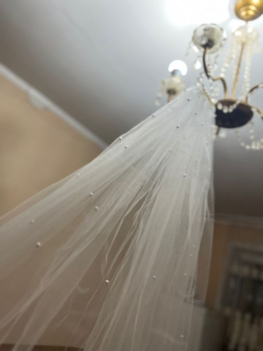 Свадебный букет и фата