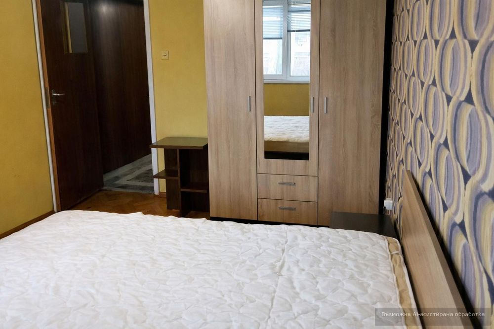 Дава се под наем Тристаен апартамент в София, Света Троица - 85 кв.м за 548.25 € - Снимка #1